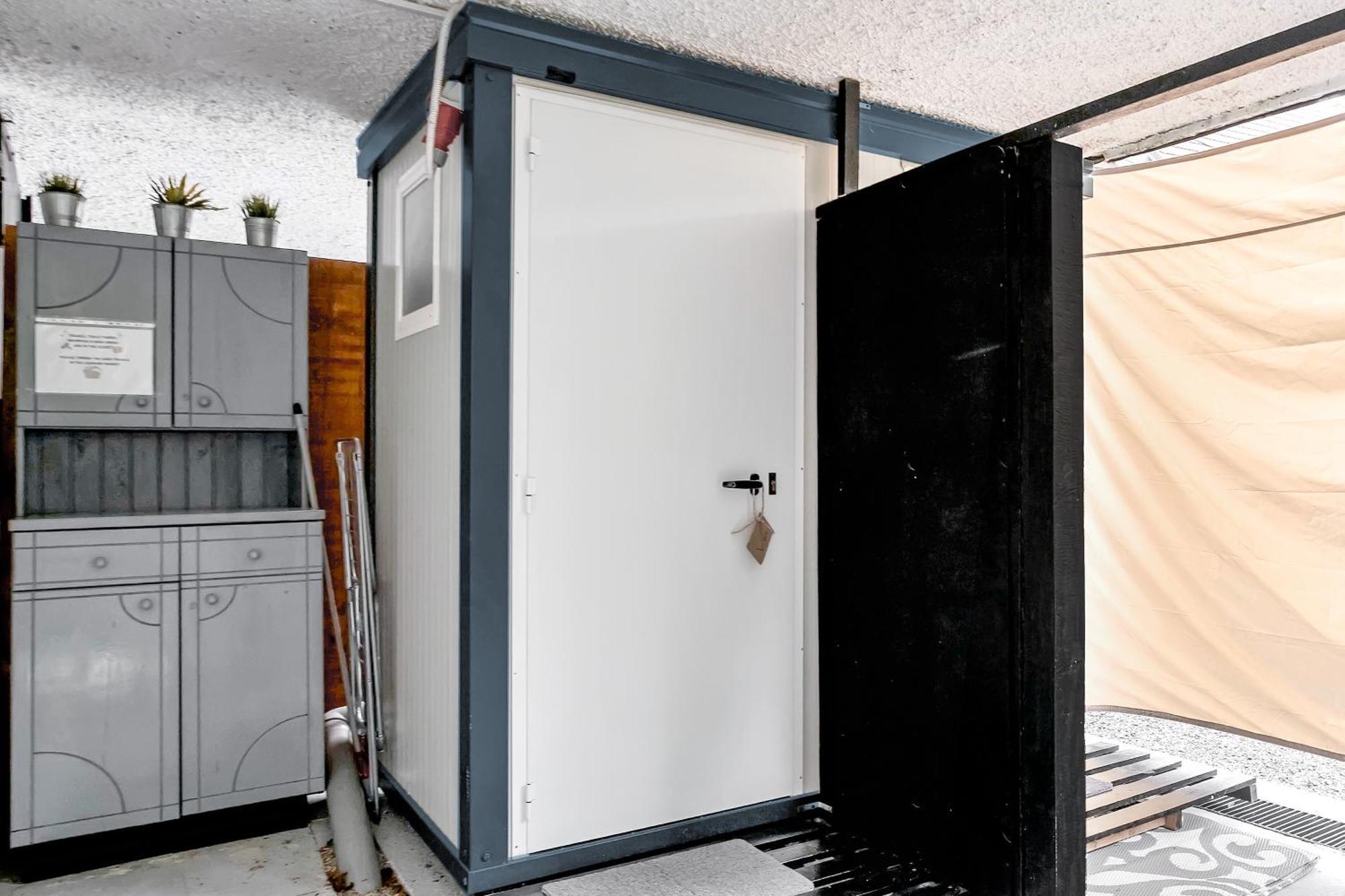 Resort Pod Orehi - Bled - Apartma & Glamping & Savna 객실 사진